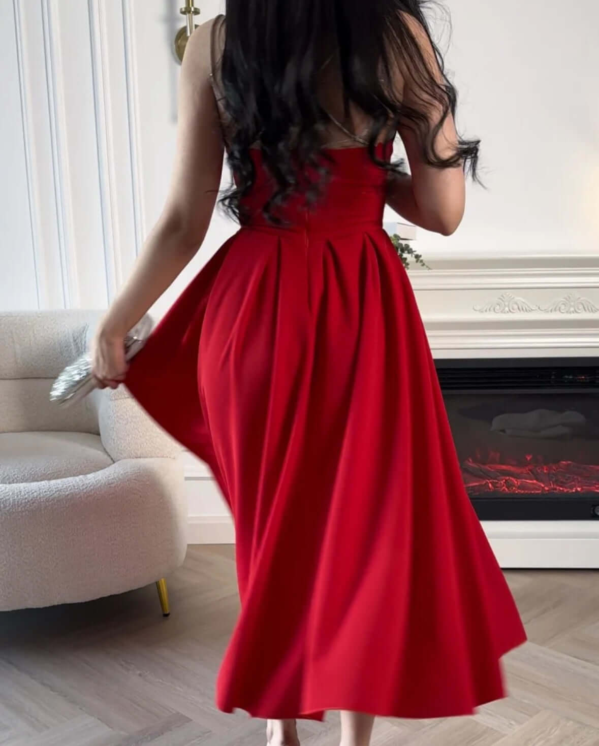 فستان كريب مع اكسسوار احمر
