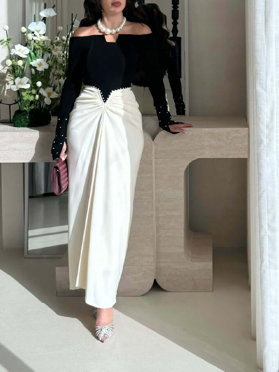 فستان سهره ملكي بتصميم ثنائي فاخر