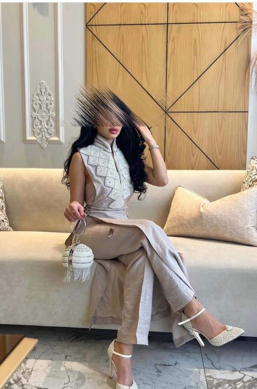 جمبسوت كتان مميز بلون بيج - أناقة لا مثيل لها