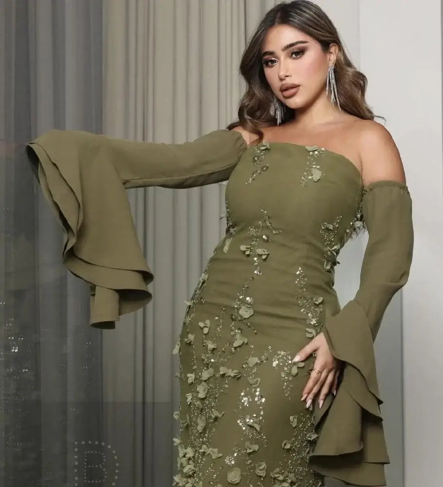 فستان سهرة زيتوني فاخر بتطريز يدوي ولمسة ملكي