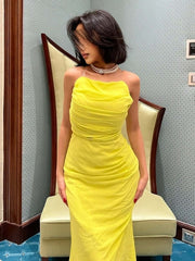 فستان اصفر مميز بطيات انيقه