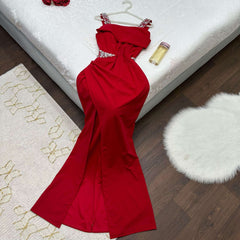 فستان سهرة احمر